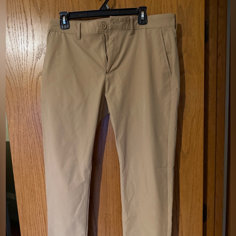 Men’s J Crew Flex pants, tan, size 32x30.